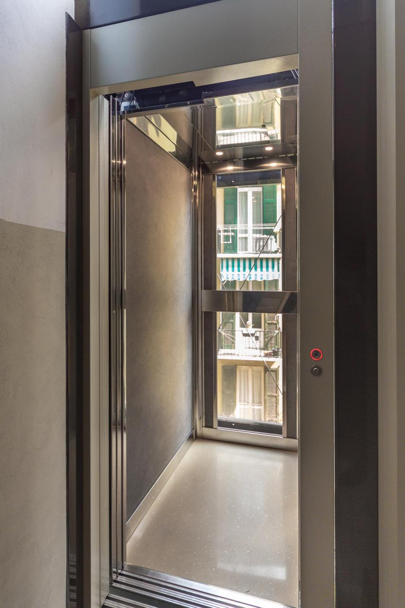 Studio Suite Navigli Bocconi In The Heart Of ミラノ エクステリア 写真